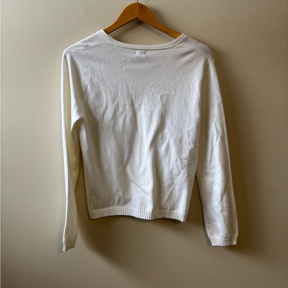 Elegant White Women's Sweater - Picture 7 of 8